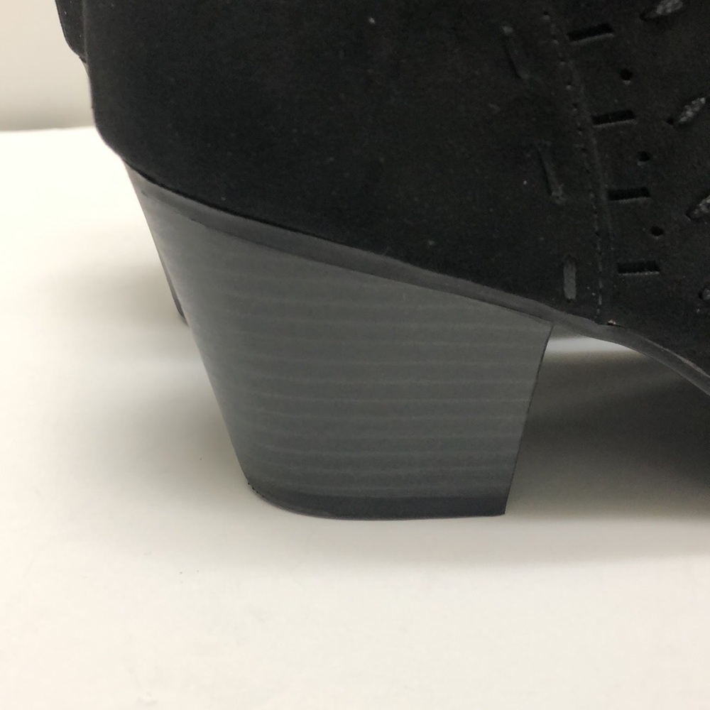 NWOT Qupid black heeled booties. - Picture 6 of 8